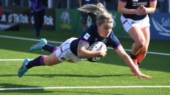 Chloe Rollie scores a try Chloe Rollie scores a try